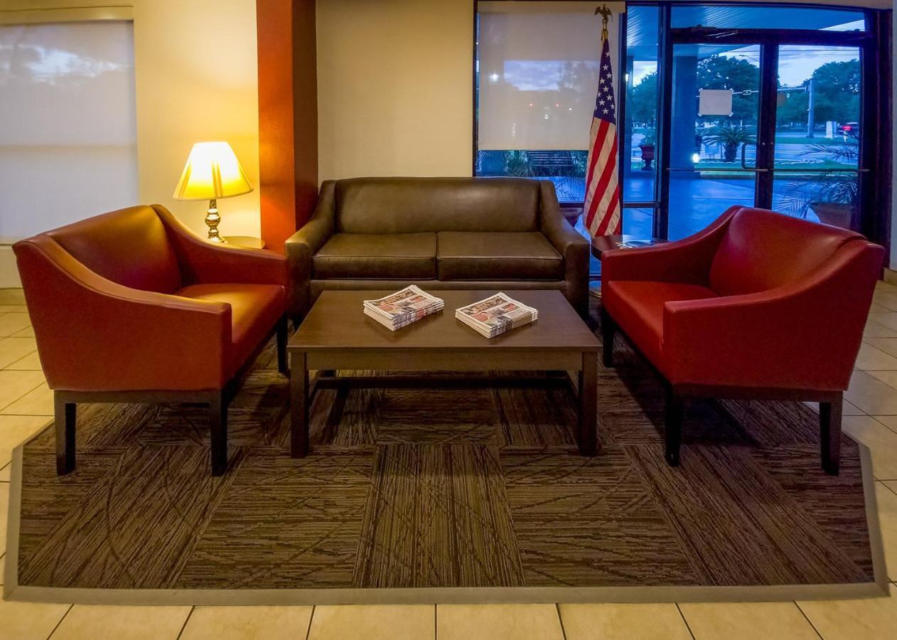 Red Roof Inn Tallahassee East מראה חיצוני תמונה
